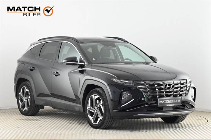Sort Hyundai Tucson fra 2021 set udefra