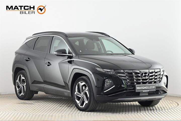 Sort Hyundai Tucson fra 2021 set udefra