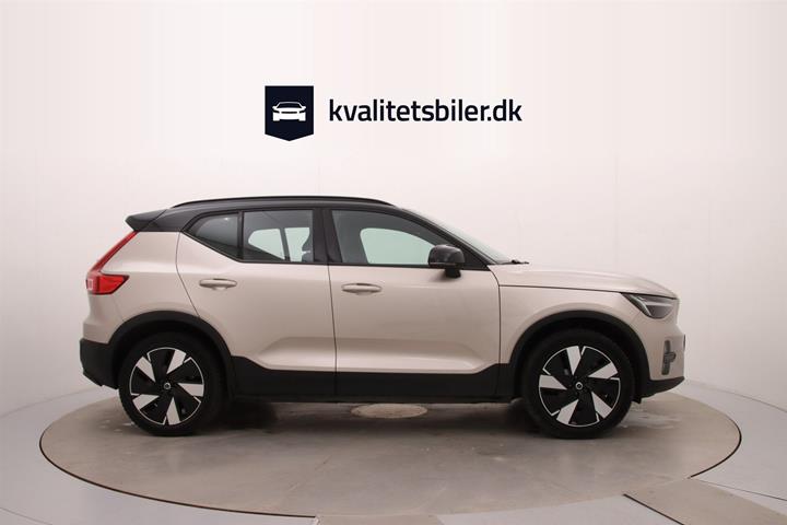 undefined Volvo XC40 fra 2023