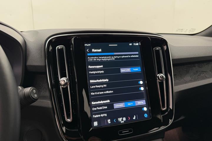 undefined Volvo XC40 fra 2023