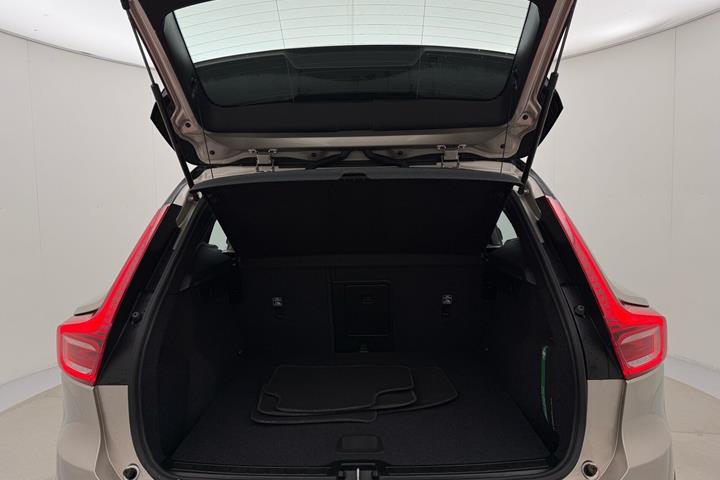 undefined Volvo XC40 fra 2023