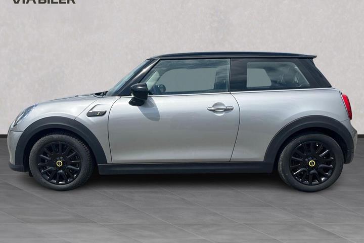 Grå Mini Cooper fra 2023