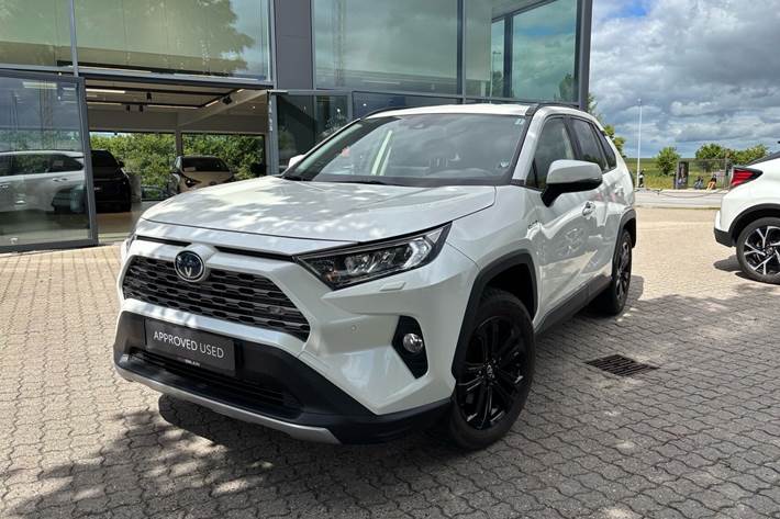 Hvid Toyota RAV4 fra 2019