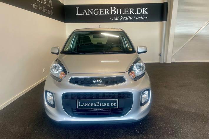 Sølv Kia Picanto fra 2016