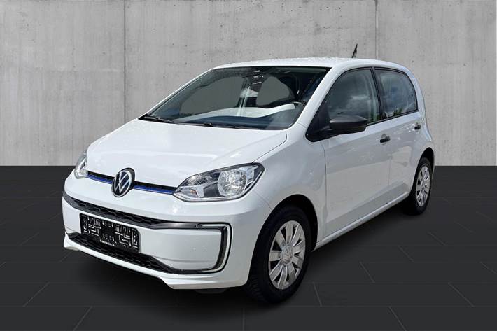 Hvid VW E-UP! fra 2022 set udefra
