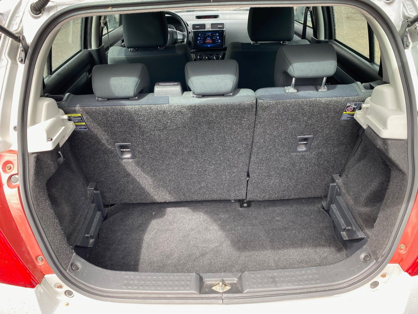 Sølv Suzuki Swift fra 2009
