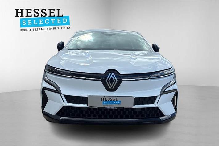 Hvid Renault Megane E-Tech fra 2023