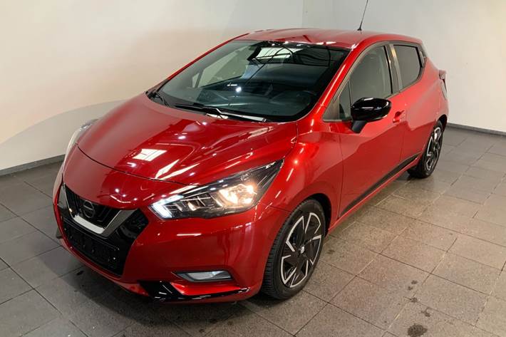 Rød Nissan Micra fra 2020