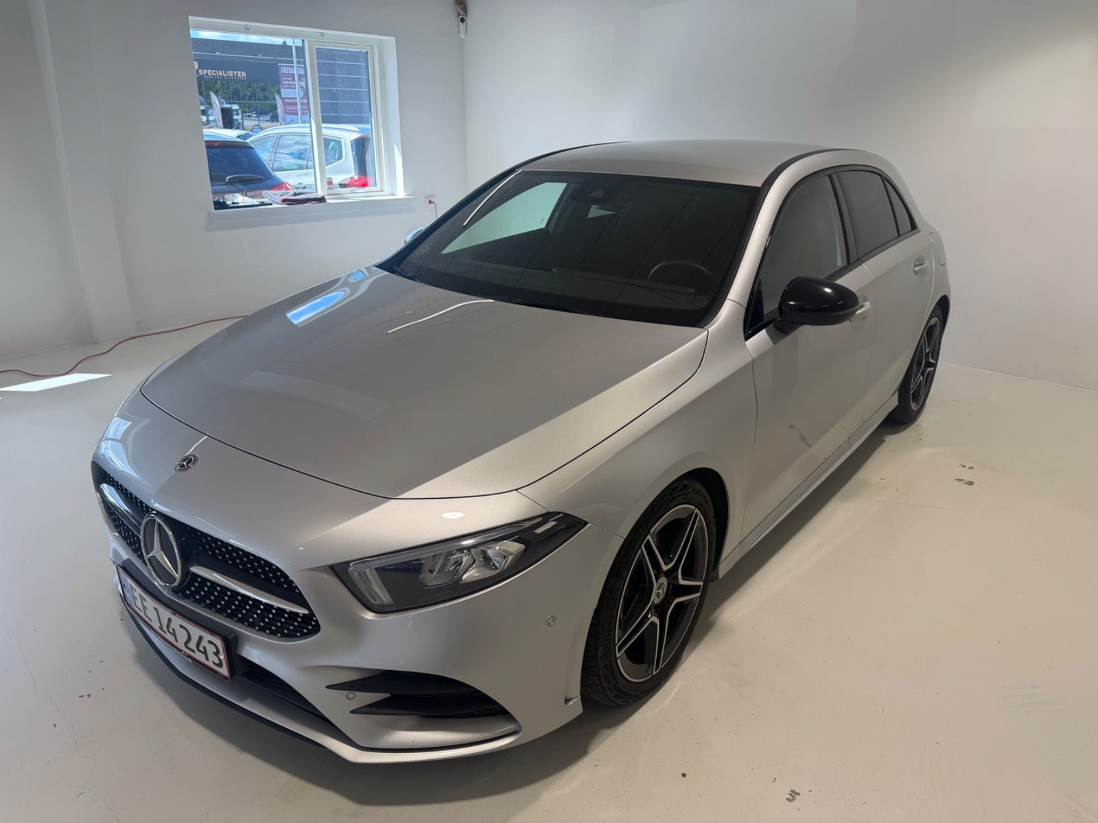 Sølv Mercedes A220 d fra 2020