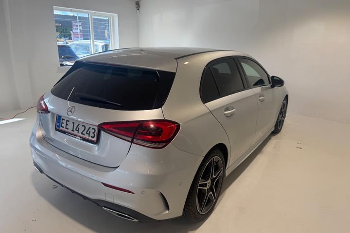 Sølv Mercedes A220 d fra 2020