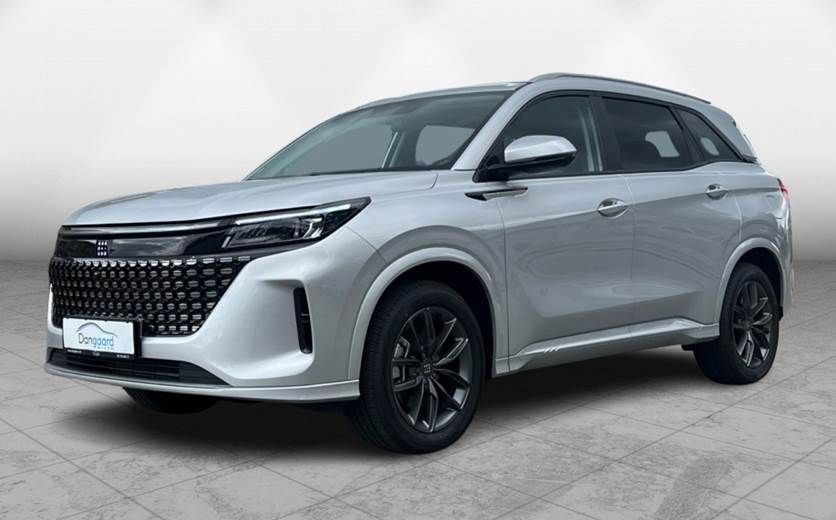 Navor E5 1,5 PHEV Rock
