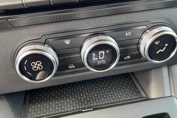 Hvid Renault Kangoo fra 2025