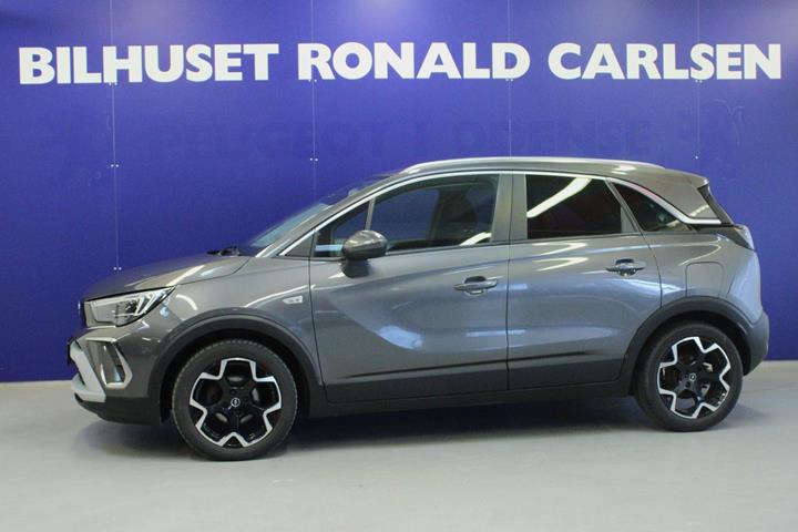 Grå Opel Crossland fra 2021