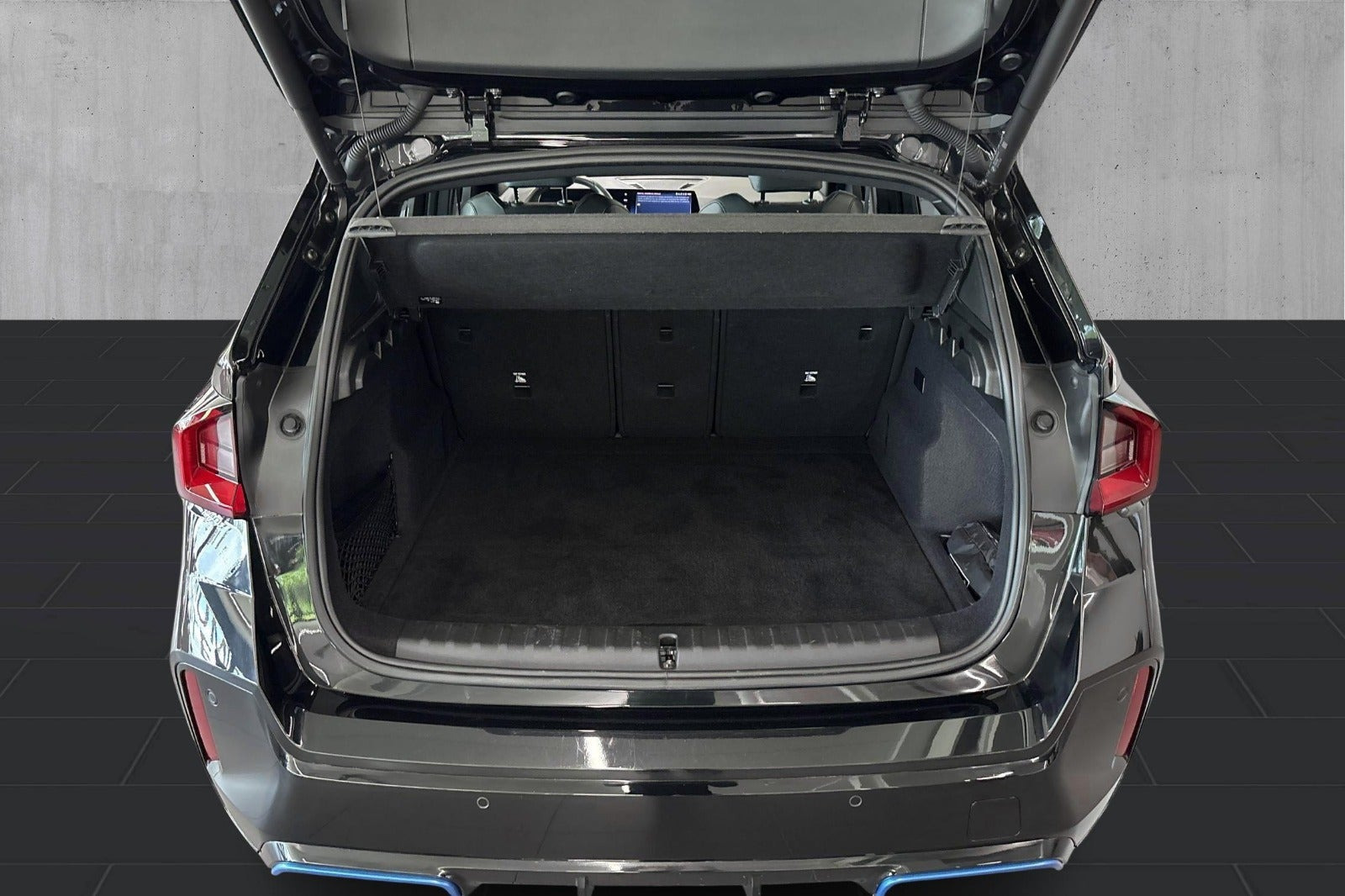 Sort BMW iX1 fra 2023