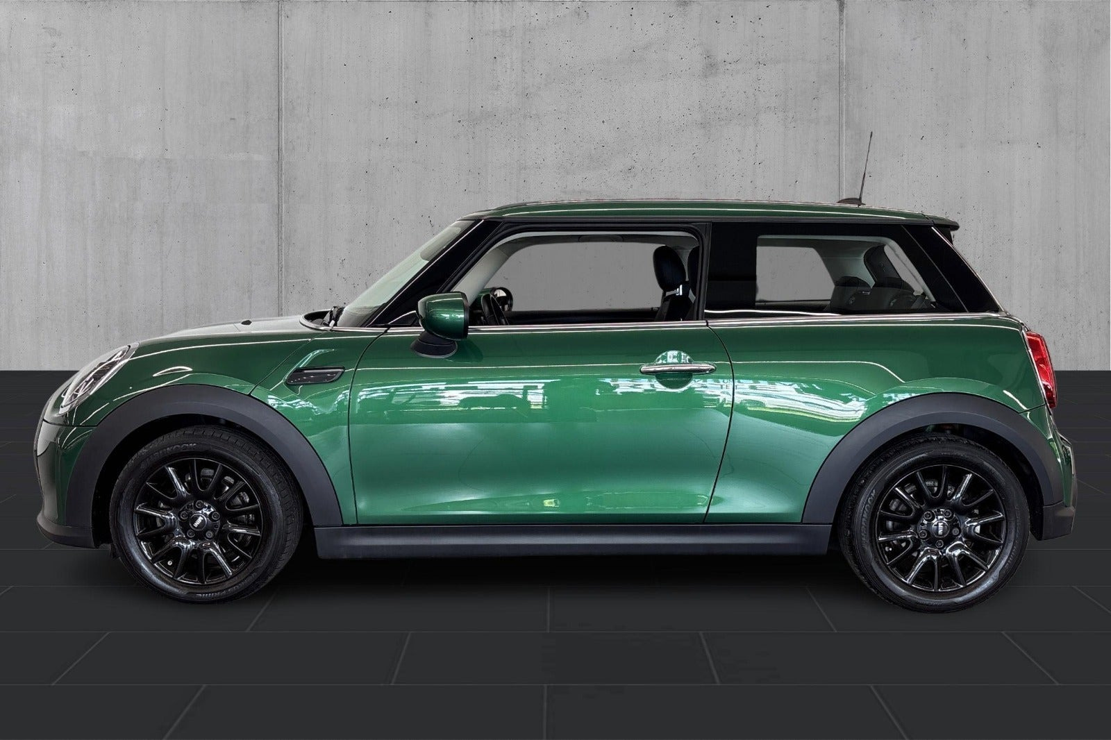Grøn Mini Cooper fra 2024
