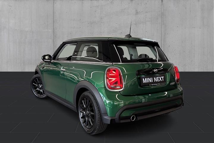 Grøn Mini Cooper fra 2024