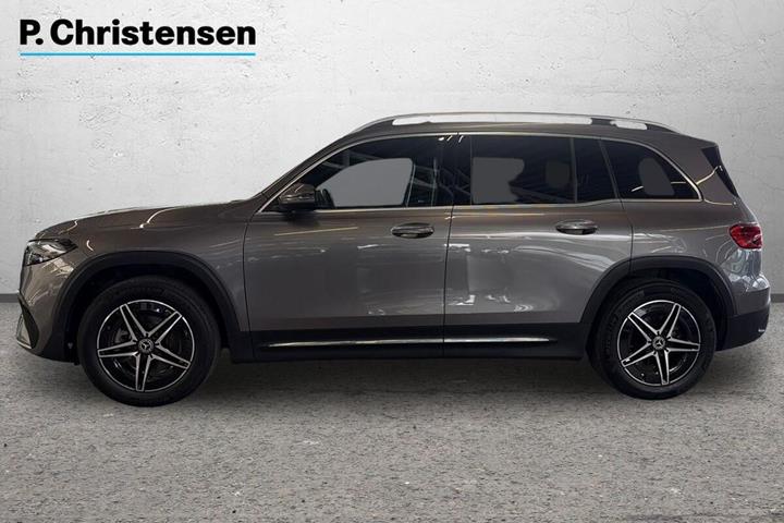 Grå Mercedes EQB350 fra 2024