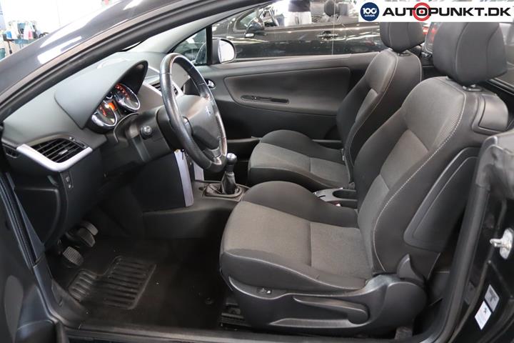 Sort Peugeot 207 fra 2007