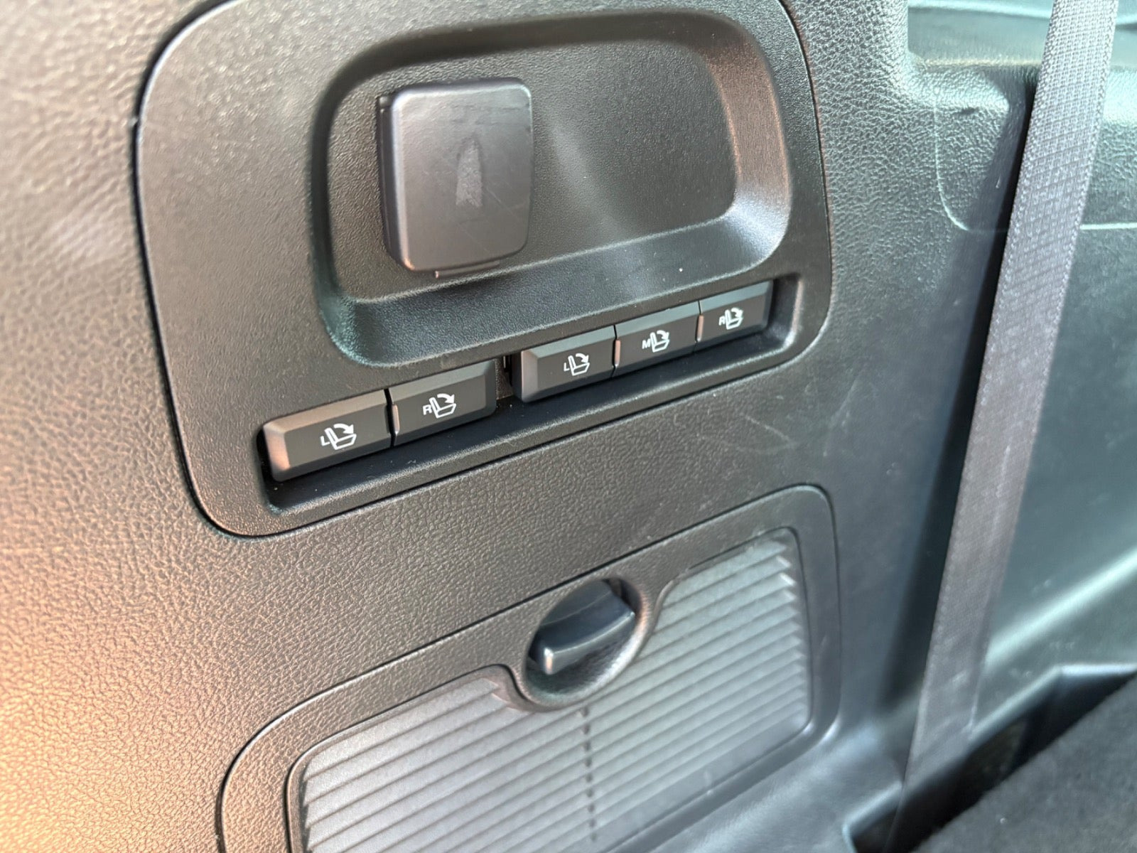 Sort Ford S-MAX fra 2019