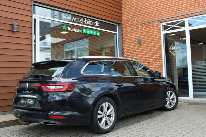 Sort Renault Talisman fra 2017