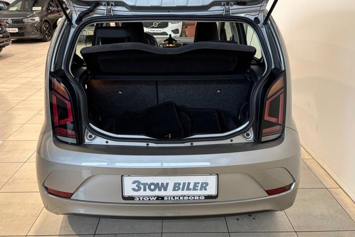 Grå VW UP! fra 2018
