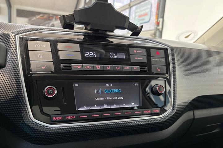 Grå VW UP! fra 2018