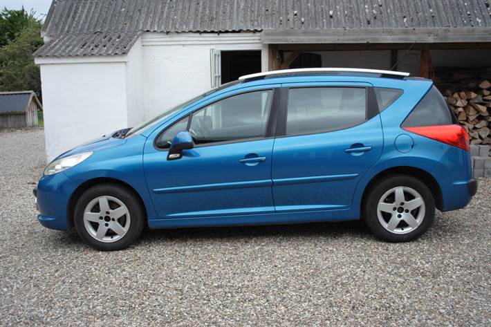 undefined Peugeot 207 fra 2009
