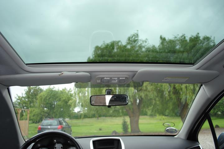 undefined Peugeot 207 fra 2009