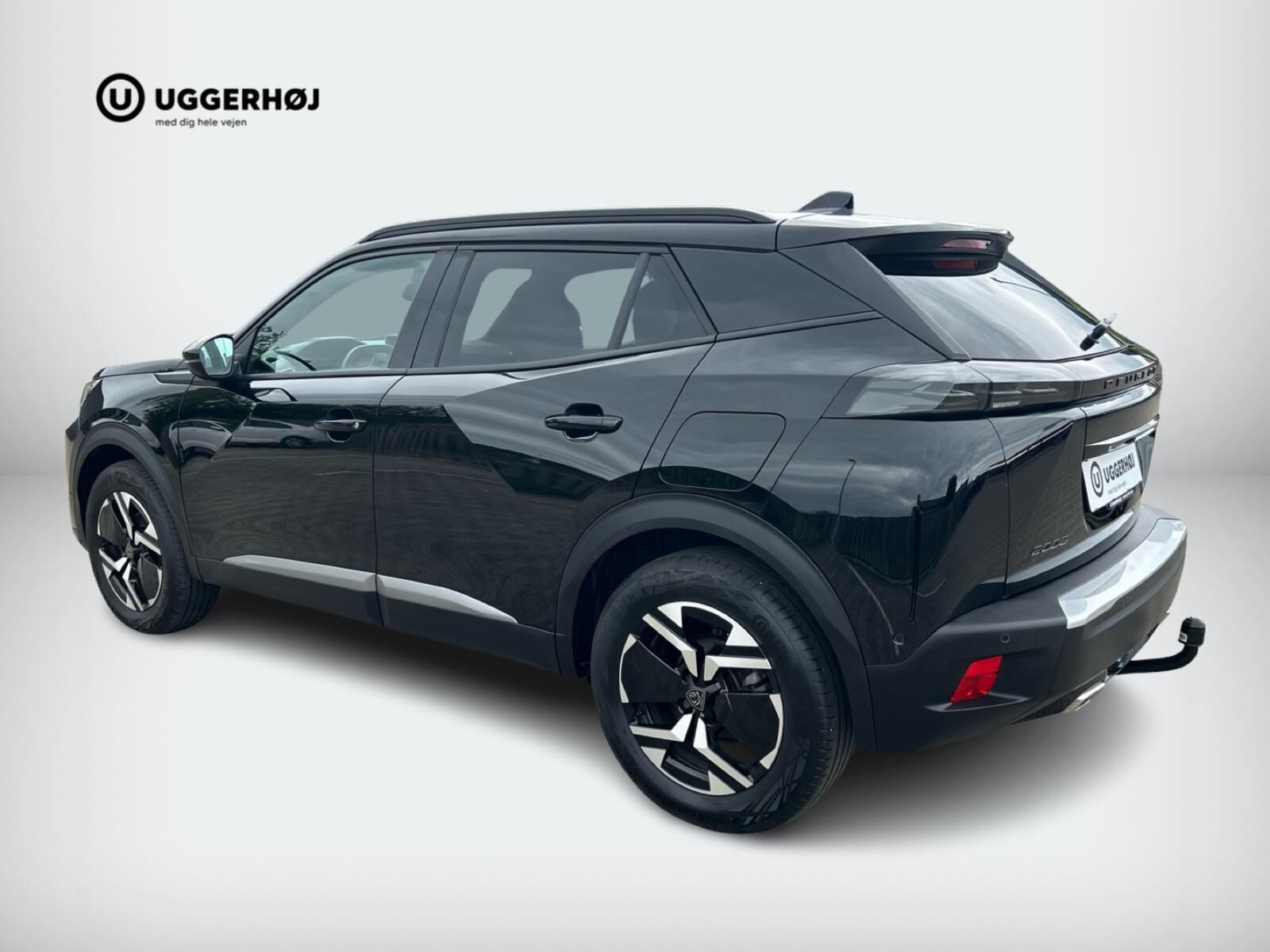 Sort Peugeot 2008 fra 2024