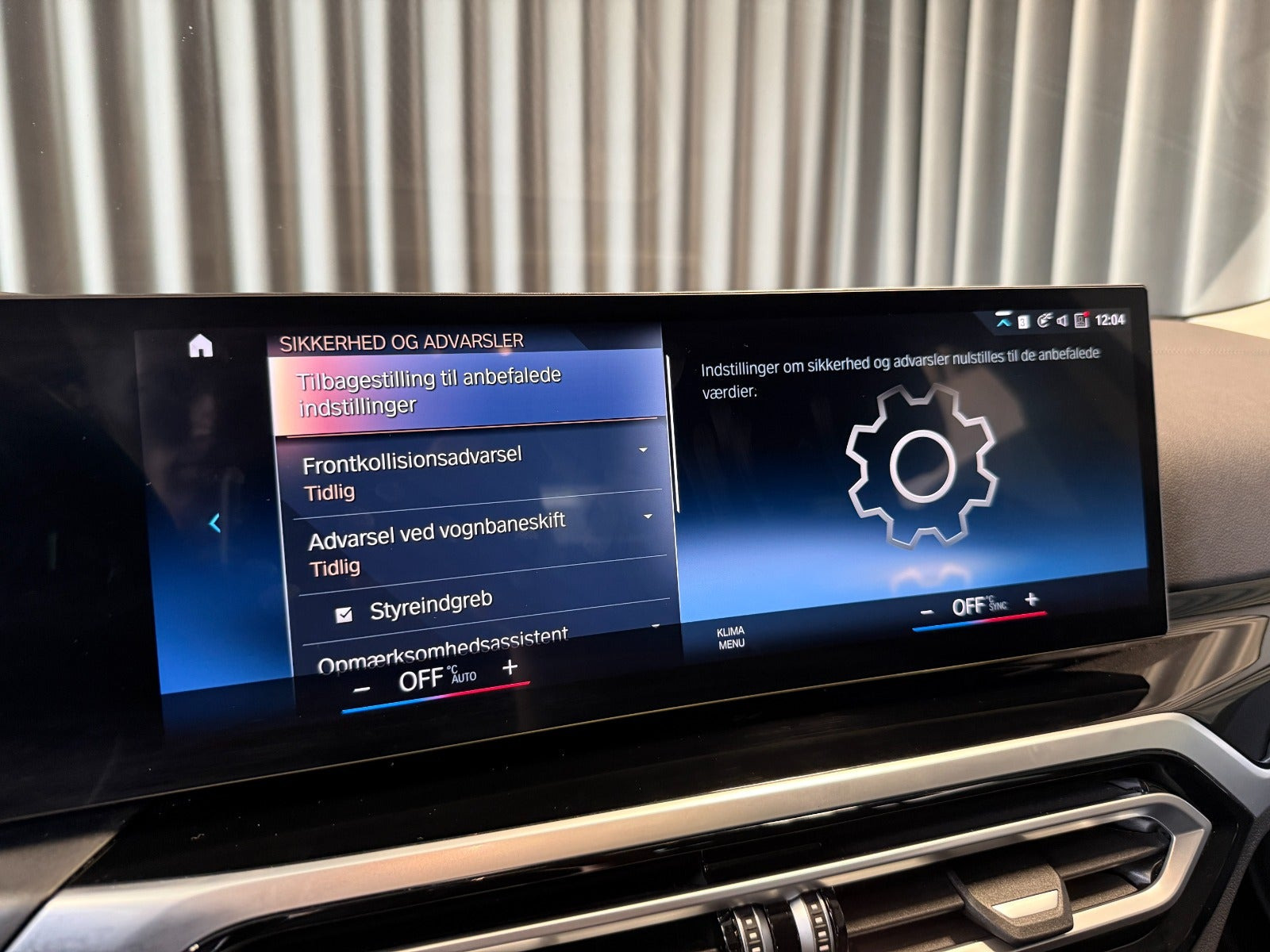 Sort BMW i4 fra 2023