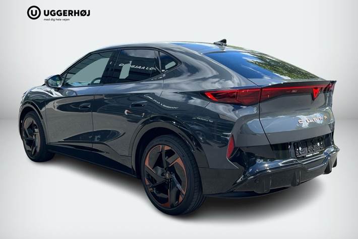 Sort Cupra Tavascan fra 2025