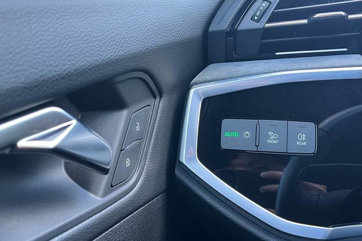 Sort Audi Q3 fra 2022