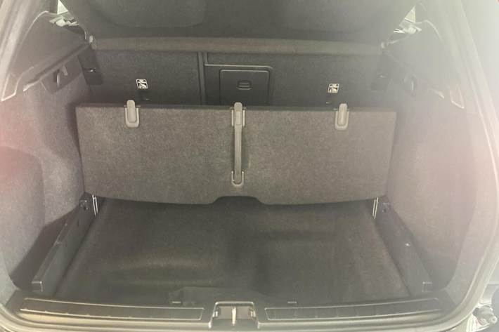 Sort Volvo XC40 fra 2022