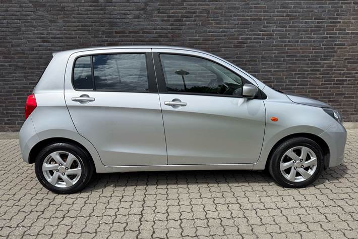 Sølv Suzuki Celerio fra 2020