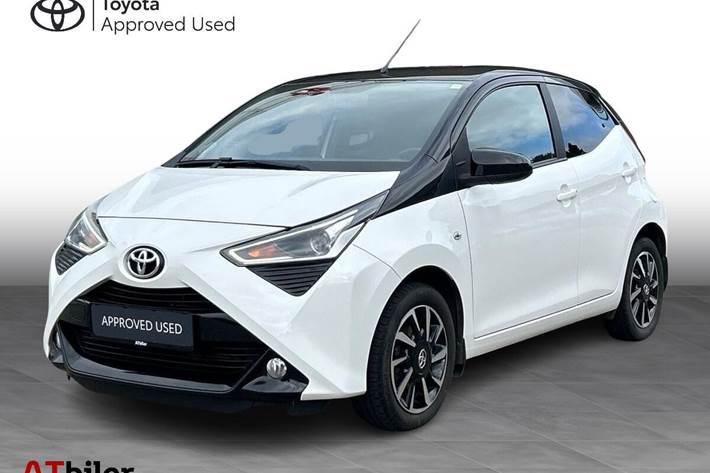 Hvid Toyota Aygo fra 2021