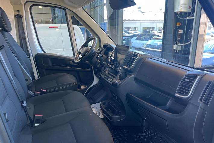 Hvid Citroën Jumper fra 2024