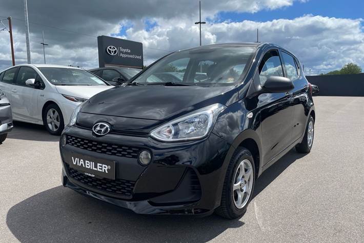 Sort Hyundai i10 fra 2018 set udefra