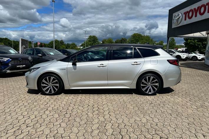 Sort Toyota Corolla fra 2021