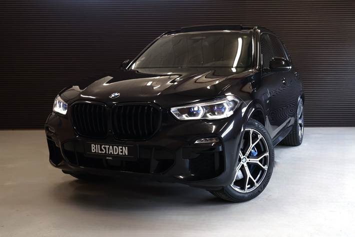 Sort BMW X5 fra 2020