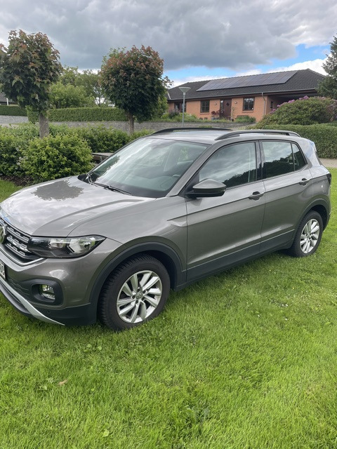Sølv VW T-Cross fra 2020