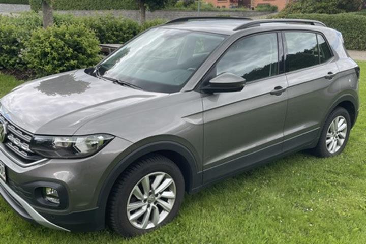 Sølv VW T-Cross fra 2020