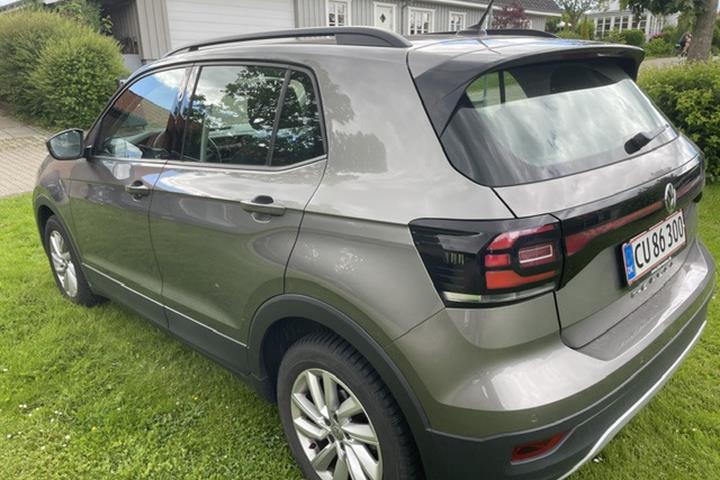 Sølv VW T-Cross fra 2020
