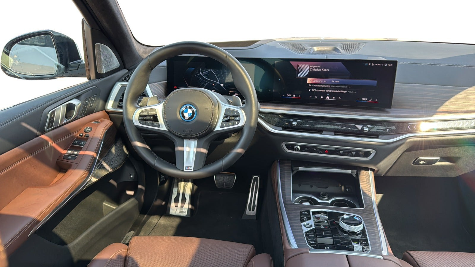 Hvid BMW X5 fra 2024