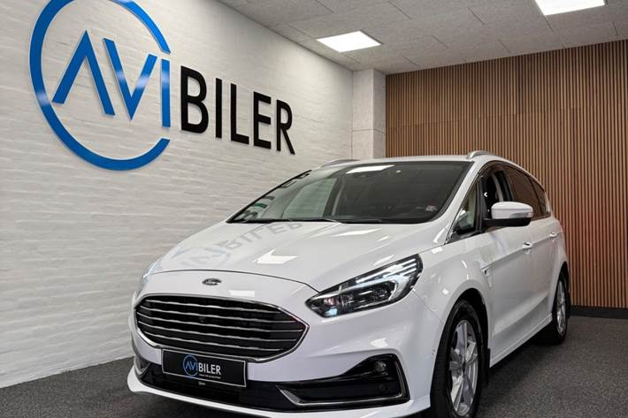 Hvid Ford S-MAX fra 2021
