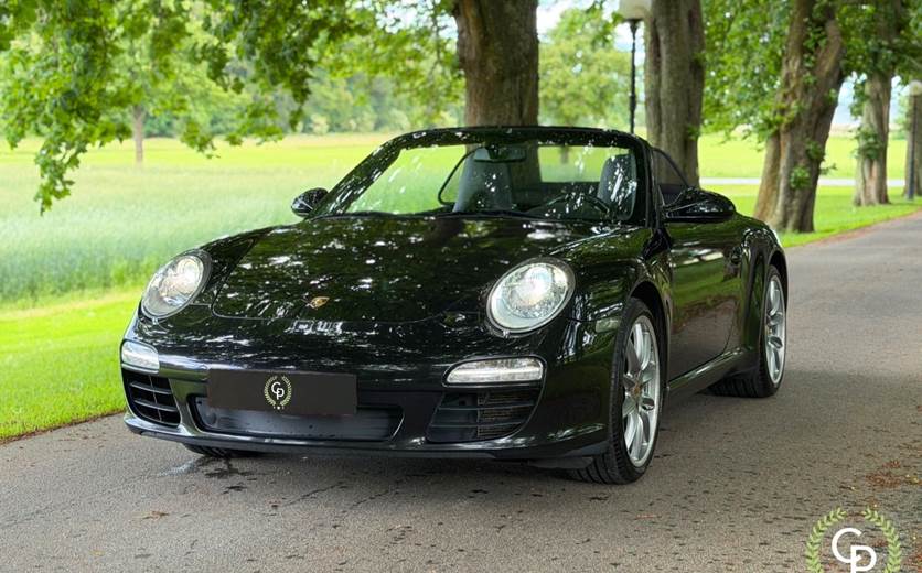 Porsche 911 Carrera