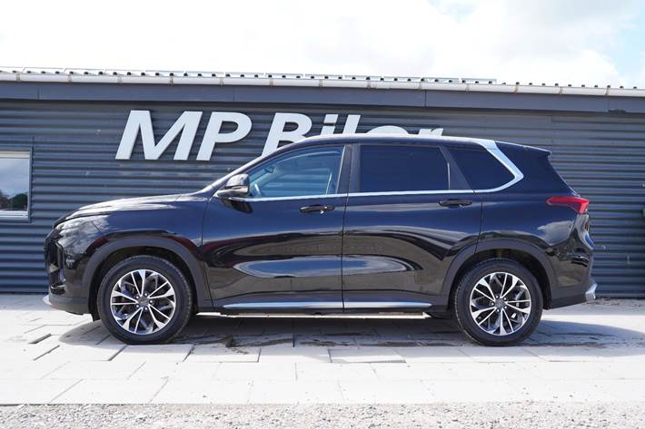 Sort Maxus Euniq6 fra 2023