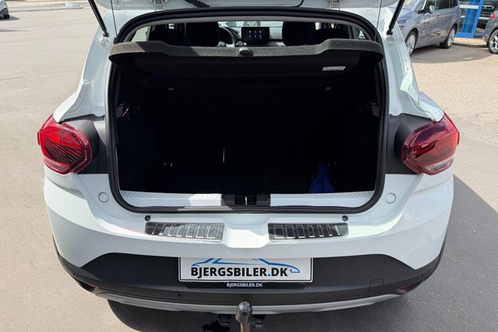 Hvid Dacia Sandero Stepway fra 2021