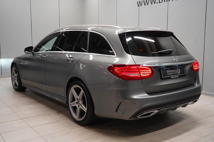 Grå Mercedes C220 d fra 2016