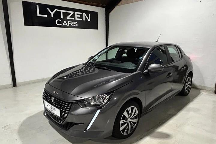 Grå Peugeot 208 fra 2020