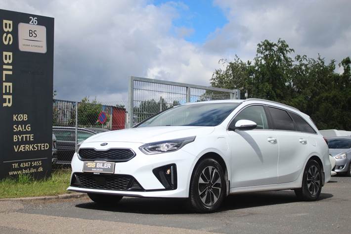 Hvid Kia Ceed fra 2020